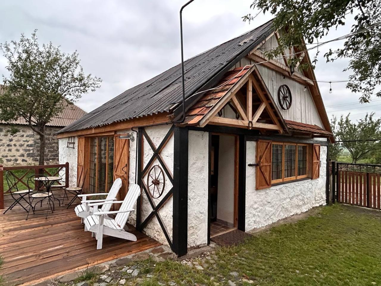 Hnameni Bovadzor Lodge Ngoại thất bức ảnh